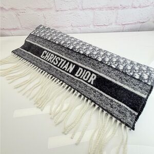 Dior 100% Cashmere Oblique Fringe Scarf
